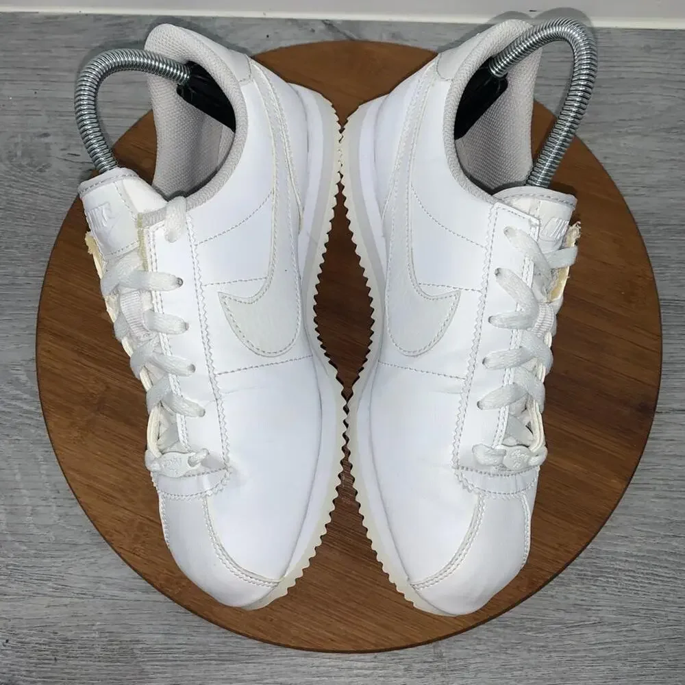 Nike Classic Cortez Women Size 8.5 Youth 7 Triple White Leather Shoes AH7528-104